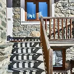 Apartmán Mcx Vacation - Maison Loz Duplex In Typical Village In With Modern Comforts Just 2 Minutes From The Cable Cars! Valtournenche