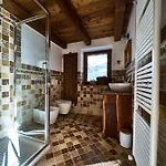 Appartamento Mcx Vacation - Maison Loz Duplex In Typical Village In With Modern Comforts Just 2 Minutes From The Cable Cars! Valtournenche