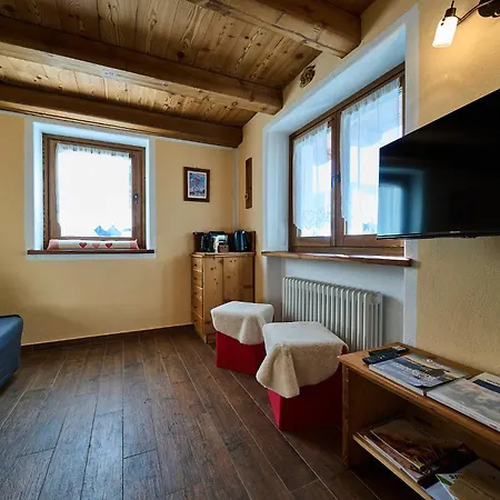 Mcx Vacation - Maison Loz Duplex In Typical Village In With Modern Comforts Just 2 Minutes From The Cable Cars! 公寓